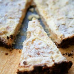 a close up of apple pie tart