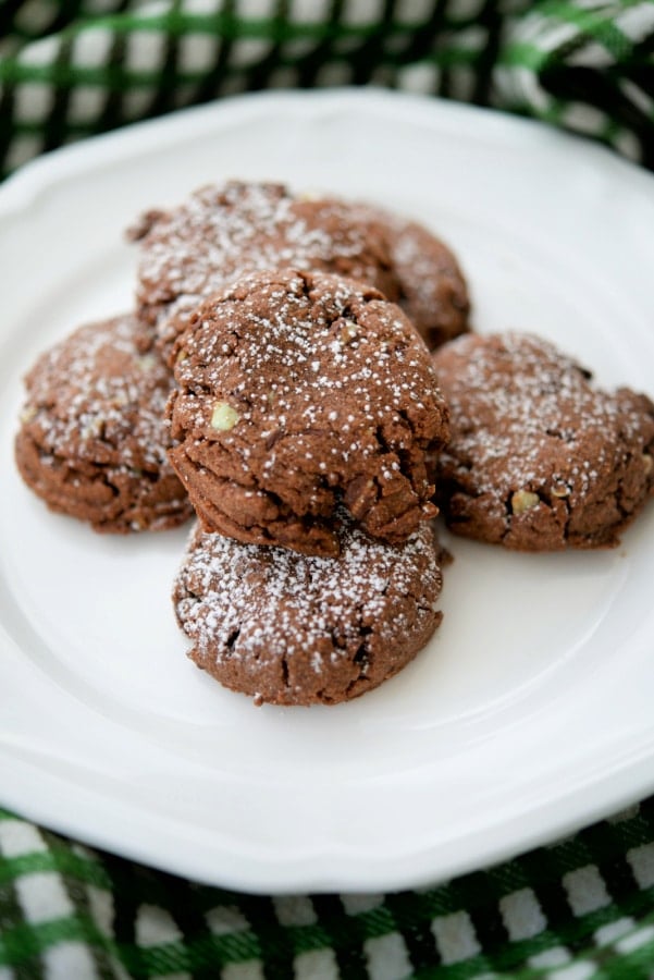 a plate of chocolate mint cookies