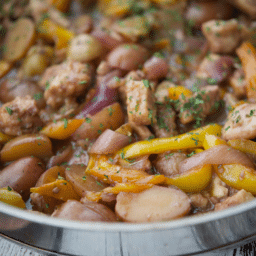 a close up of chicken murphy in a skillet
