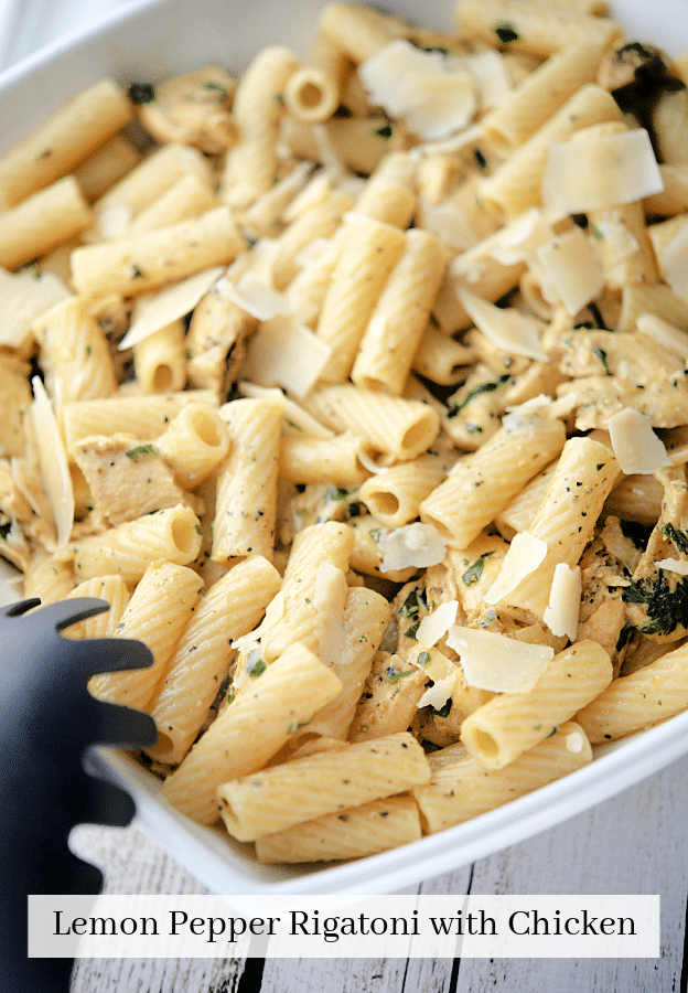 a bowl of lemon pepper rigatoni pasta 